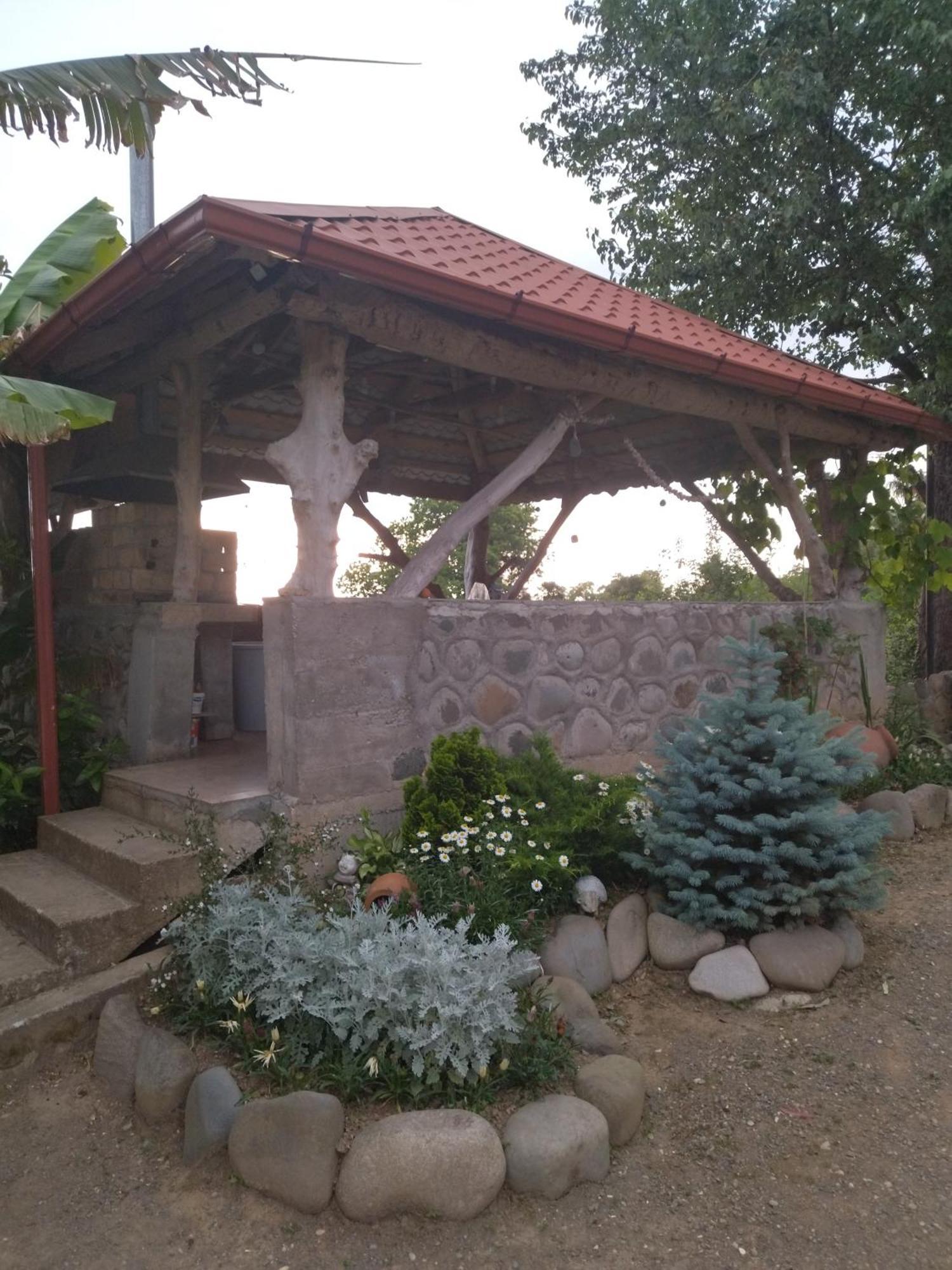 Olga'S Home Батуми Екстериор снимка