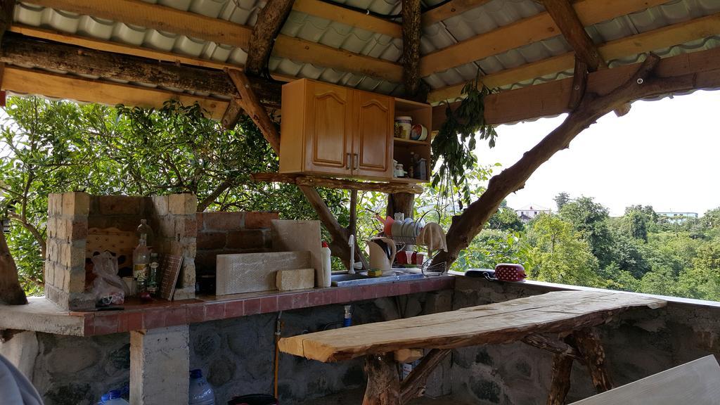 Olga'S Home Батуми Екстериор снимка